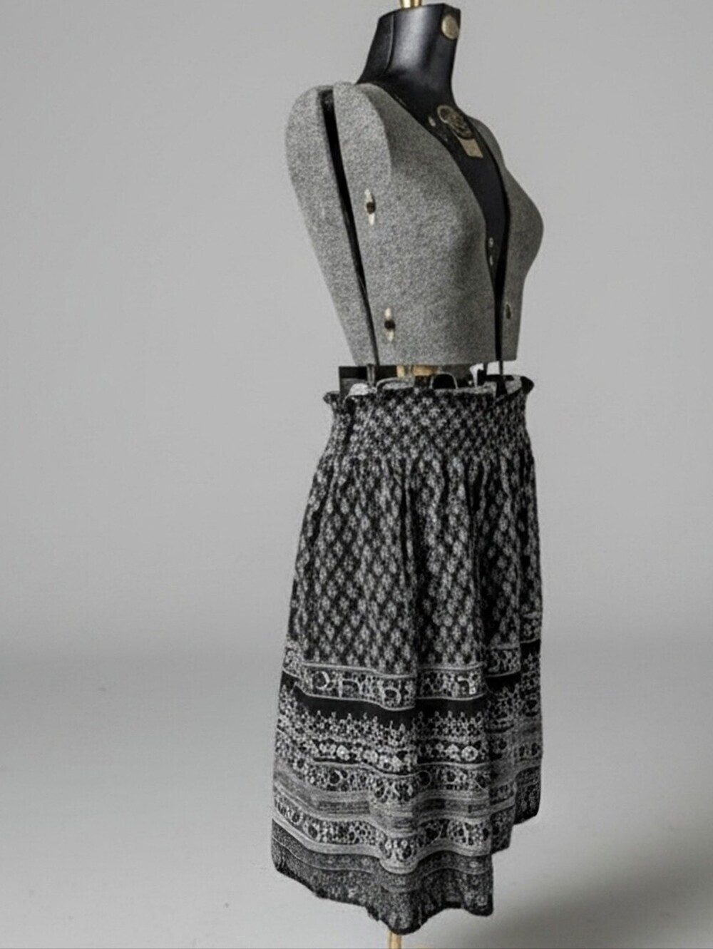 Studio West B/W Patterned Extra Lightweicht Cotton A-Line Boho Skirt Size L/XL - Picture 2 of 9